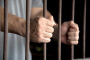 کشف بیش از ۳ هزار قرص و شربت متادون و دارو‌های غیرمجاز از عطاری متخلف در پایتخت+ فیلم