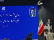 عارف: مردم باید میدان‌دار اقتصاد باشند؛ دولت مسیر فعالیت بخش خصوصی را هموار کند