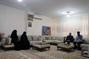 دیدار رئیس ستادکل نیروهای مسلح با خانواده شهید سرلشکر محمد صالح اسدی
