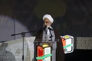 حاجی صادقی: شهدا پس از شهادت نیز به فکر امت و مردم هستند