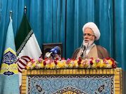 امام‌جمعه کرمانشاه: انتصاب مدیران باید بر مبنای شایسته‌سالاری باشد