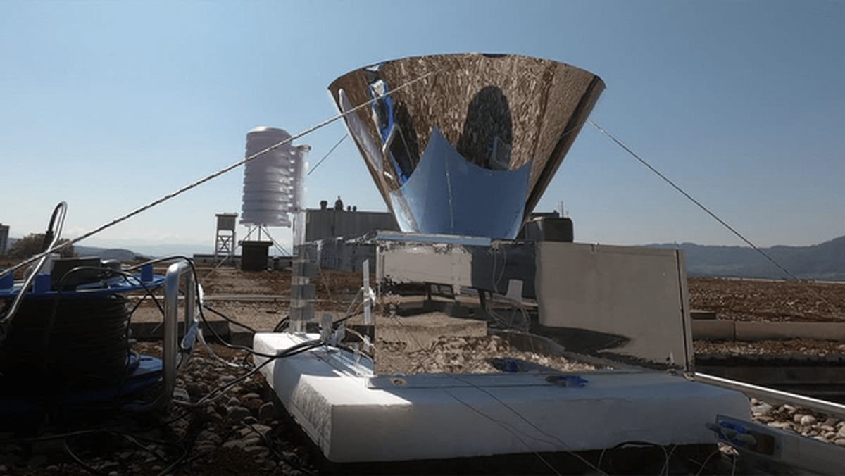 کنترل سیل با خود باران؛ وقتی قطرههای باران برق تولید میکنند