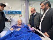 دیدار مدیر صندوق هنر با استاد عنایت بخشی و قول مساعدت درمانی