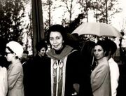 گفت و گو با نخستین زن فارغ التحصیل جراحی در ایران؛ حال فاتحی را داشتم که کاری غیرممکن انجام داده