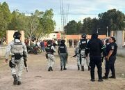 رگبار در زمین فوتبال مکزیک/ ۱۱ کشته و ۱۲ زخمی در حمله‌ای هولناک