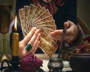 یک فالگیر برای اثبات پیشگویی‌ خود دست به سرقت زد