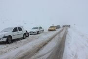 برف، باران و مه‌گرفتگی در جاده های ۲۲ استان کشور