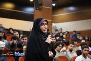 باید همچون جوانه‌ای در میان سنگ، رشد کرد