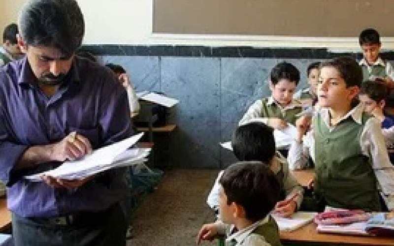 تصاویر دو مدرسه، اختلاف طبقاتی را نشان میدهد
