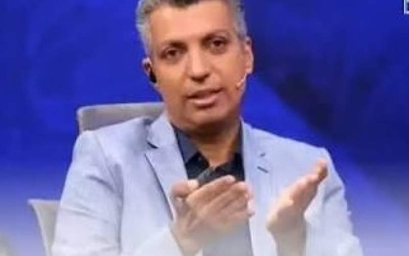 هشدار عادل فردوسیپور درباره دلار ۲۴۰ هزار تومانی و موج گرانی
