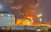 آتش گرفتن دو مخزن نفت در جنوب‌غرب روسیه