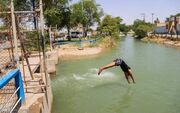 شنا در کانال‌های آبیاری بازی با مرگ است