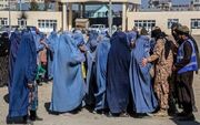 بازگشت طالبان به تنظیمات دهه ۱۹۹۰