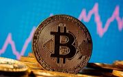 بیت‌کوین در دوراهی صعود یا سقوط