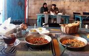 ۵ غذای ارزان و دمِ دستی که ناگهان لاکچری شدند!