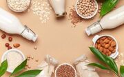 شیر بادام بهتر است یا شیر گاو؟