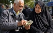 امنیت معیشتی بازنشستگان در خطر است