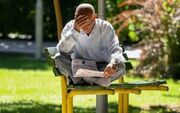 افزایش حقوق به تعویق افتاد، اما کسورات درمانی فوری کسر شد!