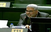 اقتصاد کشور در یک جنگ تمام عیار است