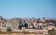 ققنوس اَفین از آوار زلزله تا جهانی‌شدن