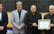 صندلی‌بازی در فدراسیونِ تاج تمامی ندارد