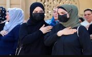 اعتراض به ممنوع شدن حجاب در آذربایجان