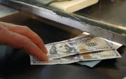 فروش دلار با کارت ملی متوقف شد؟