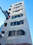 معماری این ساختمان در توکیو سوژه داغ عکاسان شد!