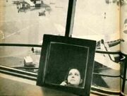 بدون اجازه این زن در باند فرودگاه مهرآباد آب از آب تکان نمی‌خورد!