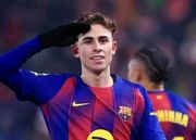 ستاره پرطرفدار بارسلونا تمدید کرد