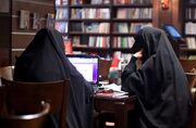 قیام دختران چادری علیه یک آقا پسر مساله‌دار