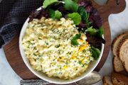 طرز تهیه سالاد تخم مرغ؛ خوشمزه و سرشار از پروتئین