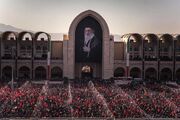 غیبت آن دو نفر در مراسم تشییع داستان‌ها دارد