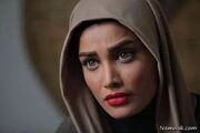تینا آخوندتبار با یک استایل مشکی رخ‌نمایی کرد