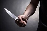 مرد جوان، رقیب عشقی‌اش را با چاقو کشت و تسلیم شد