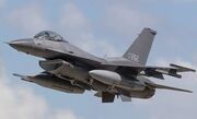 دو اسکادران جنگنده F-16 به خاورمیانه اعزام شدند