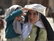 ترلان پروانه و رضا کیانیان در پشت‌صحنه بامداد خمار