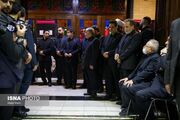 همتی بعد از مراسم ختم خواهر عراقچی پا به فرار گذاشت