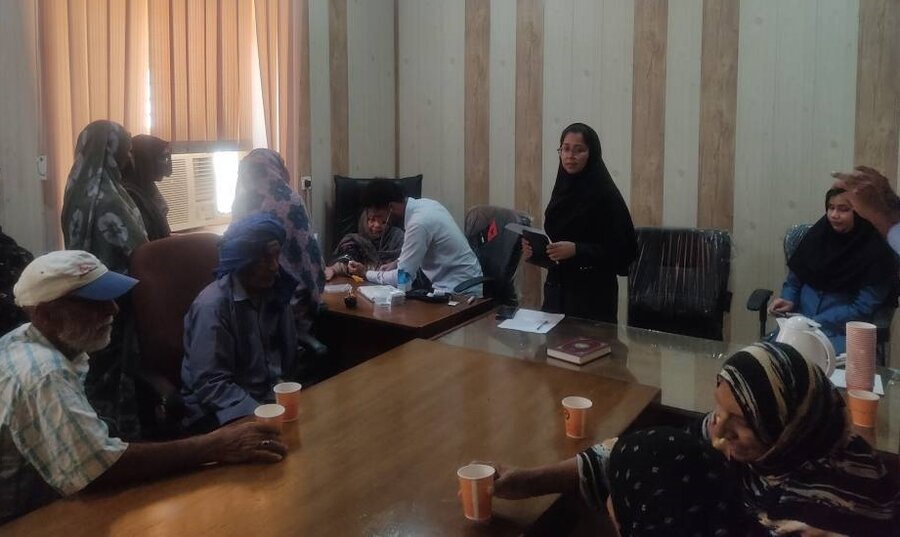 پایش سلامت مددجویان سالمند در شهرستان خمیر