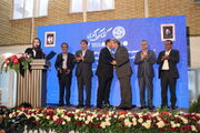 تقدیر دکتر حسینی از مهدی جهانگیری و فائض فرخی به‌پاس خدمات شان به جامعه افراد دارای معلولیت