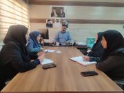 هامون | جلسه توجیهی برنامه پیشگیری از تنبلی چشم برگزار شد.