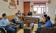 رایزنی رئیس بهزیستی سلماس برای به‌کارگیری ناشنوایان در واحدهای تولیدی