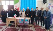 برپایی میز خدمت بهزیستی شاهین‌دژ در مصلای نماز جمعه به مناسبت هفته بهزیستی