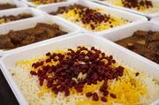 مددجویان بهزیستی ارومیه مهمان سفره احسان حسینی خیّرین نیکوکار ارومیه