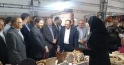 بازدید استاندار همدان از غرفه مرکز حرفه‌آموزی دختران مریم