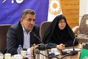 مسائل جامعه هدف بهزیستی را میدانی می‌شنویم و تا حصول نتیجه پیگیری می‌کنیم