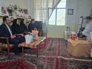 دیدار مسئولان بهزیستی و کمیته امداد تویسرکان با سالمند دارای ضایعه نخاعی