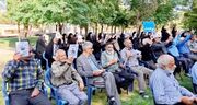 نطنز| گام‌های استوار سالمندان نطنز در مسیر نشاط و تندرستی؛ همایش پیاده‌روی خانواده بزرگ سالمندان برگزار شد