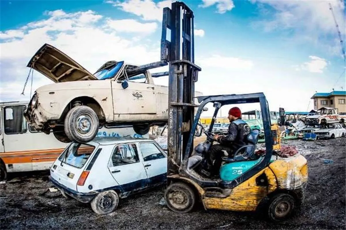 شتاب در خروج خودروهای فرسوده؛ ۸۵ هزار دستگاه از ابتدای سال اسقاط شد