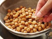 چرا نخود بوداده بهتر از نخود ساده است؟